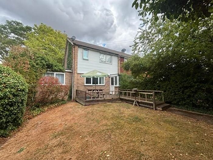 5 Bedroom End Of Terrace House For Sale In Albert Street, Windsor, Windsor, Berkshire, SL4