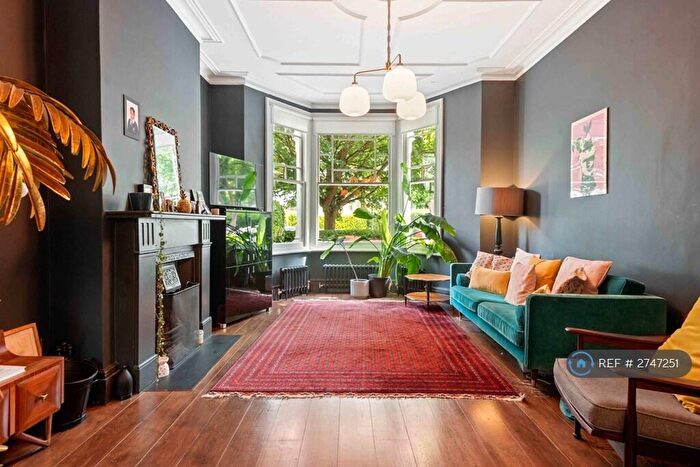 4 Bedroom Terraced House To Rent In Summerfield Avenue, Greater London, NW6