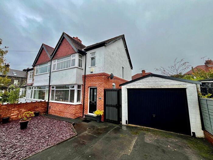 3 Bedroom House To Rent In Waterloo Lane, Leeds, LS13