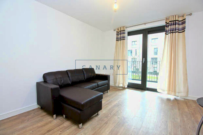 1 Bedroom Apartment To Rent In Kingfisher Heights, 2 Bramwell Way, Docklands, E16