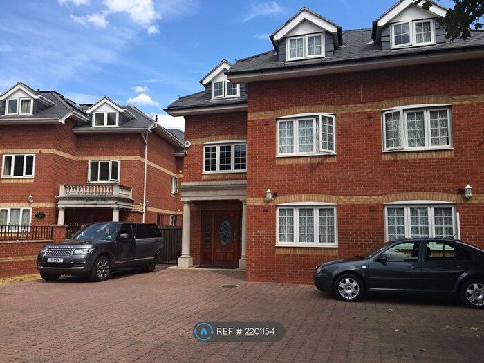 1 Bedroom Flat To Rent In Hounslow, Hounslow, TW3