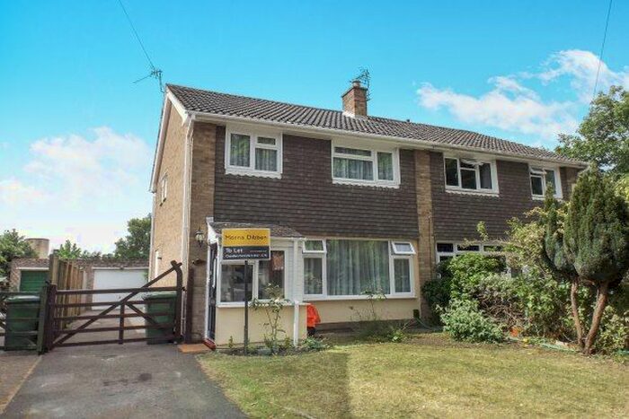 3 Bedroom Semi-Detached House To Rent In Chandler's Ford, Eastleigh, SO53