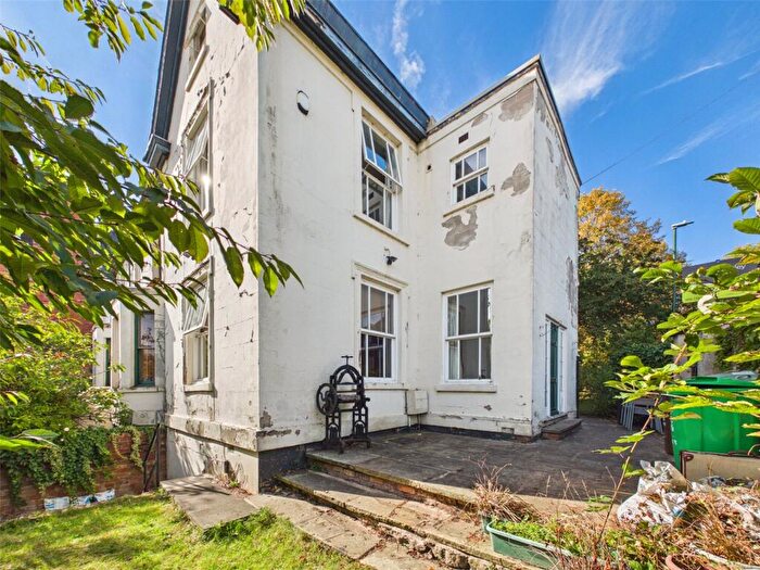 4 Bedroom Semi Detached House For Sale In Elm Avenue, Nottingham, Nottinghamshire, NG3