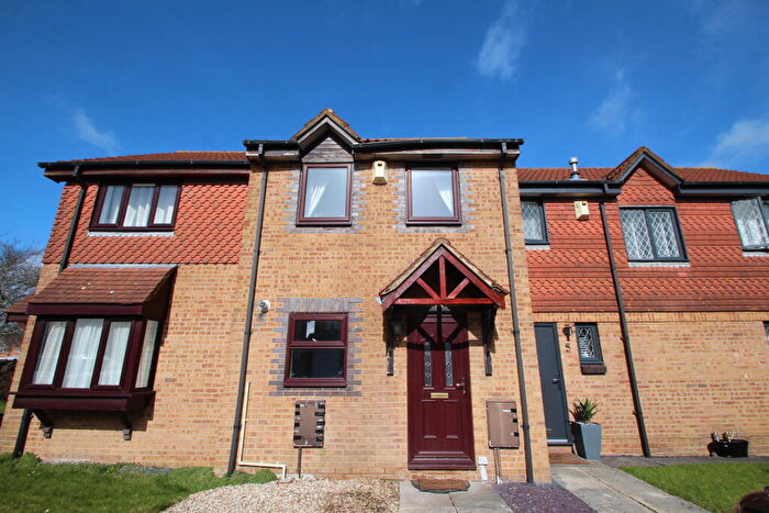 2 Bedroom House To Rent In Ellicks Close, Bradley Stoke. Bristol, BS32