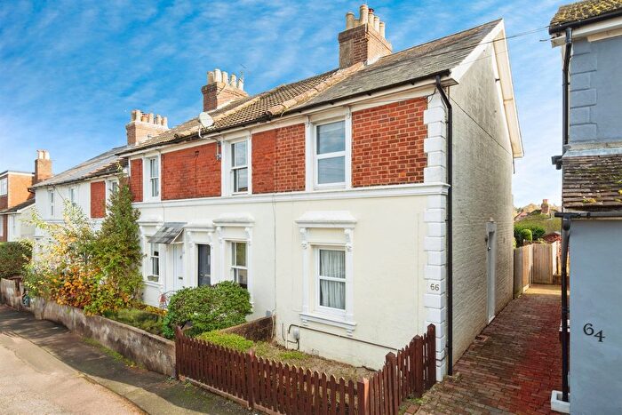 2 Bedroom End Terrace House For Sale In Auckland Road, Tunbridge Wells, TN1