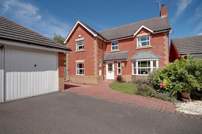 4 Bedroom Detached House To Rent In Grace Gardens, Cheltenham, GL51