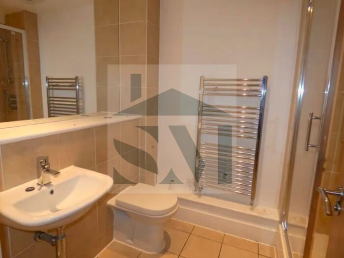 Studio To Rent In Flat, Woodlands Heights, Vanbrugh Hill, London, SE3