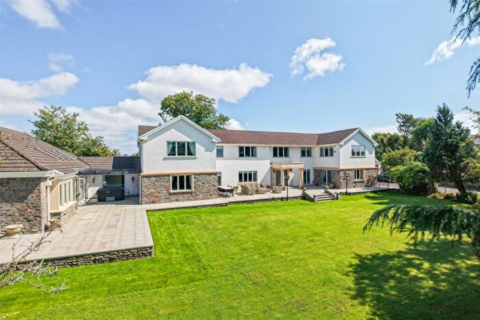 4 Bedroom Detached House For Sale In Laleston, Bridgend County Borough, CF32