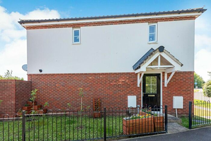 3 Bedroom Semi-Detached House To Rent In Clarence House Court, Diss, IP22