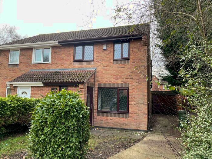 3 Bedroom Semi-Detached House To Rent In Wigsley Road, Birchwood, LN6