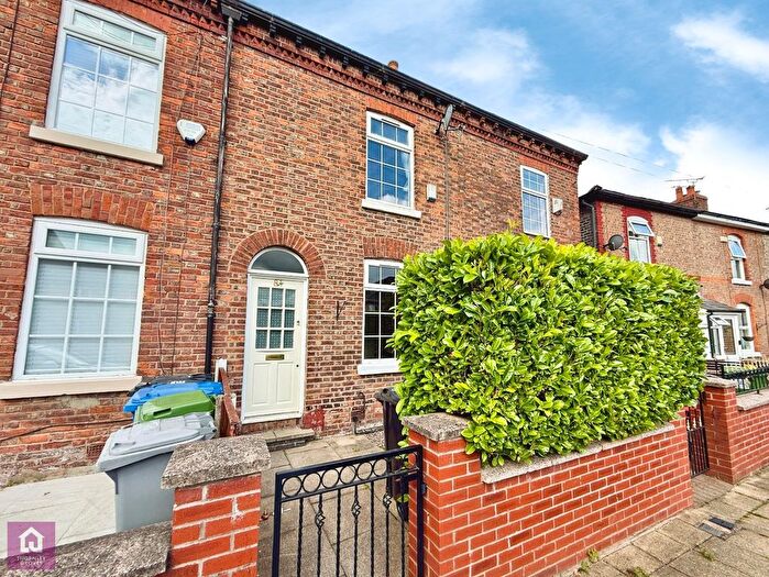 2 Bedroom Terraced House For Sale In Oakfield Street, Altrincham, Greater Manchester, WA15