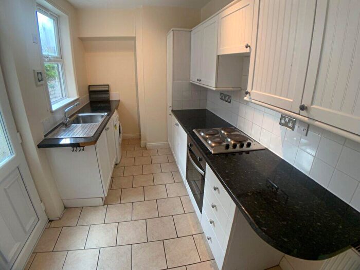 3 Bedroom Terraced House To Rent In Windermere Street, Leicester, LE2