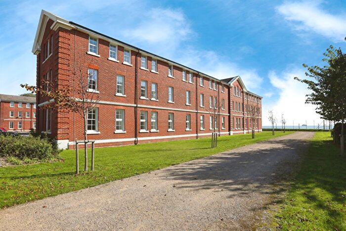 2 Bedroom Flat For Sale In Wakeley Drive, Gosport, PO12