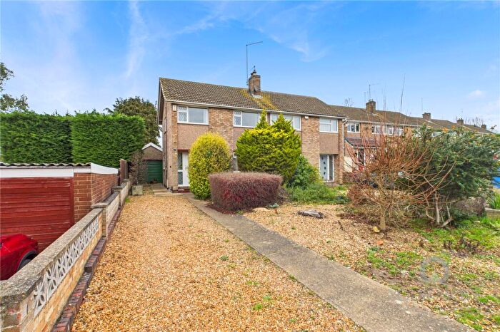 3 Bedroom Semi-Detached House To Rent In St. Valentines Close, Kettering, NN15