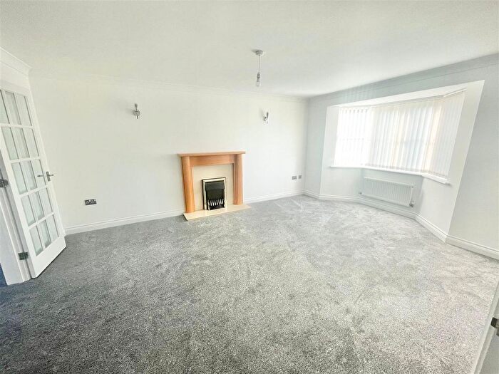 5 Bedroom Detached House To Rent In White Lady Road, Plymstock, Plymouth, PL9