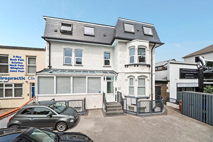 1 Bedroom Flat For Sale In Broadway, Bexleyheath, DA6