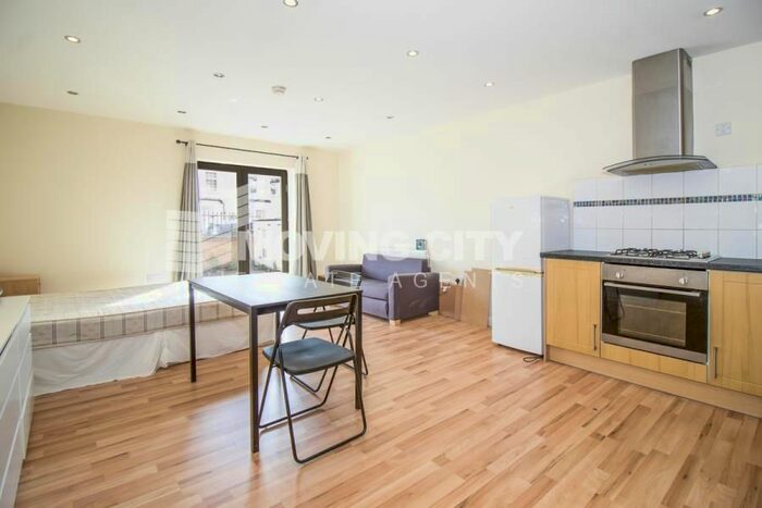 1 Bedroom Flat To Rent In Zurich House, Hatfield Road, Stratford, E15