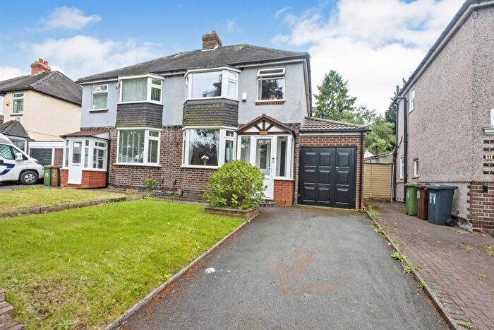 3 Bedroom Semi-Detached House To Rent In Chelmsley Lane, Marston Green, Birmingham, B37