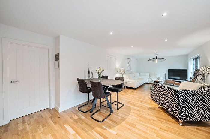 2 Bedroom Bungalow For Sale In King Alfreds Drive, Wincanton, Somerset, BA9
