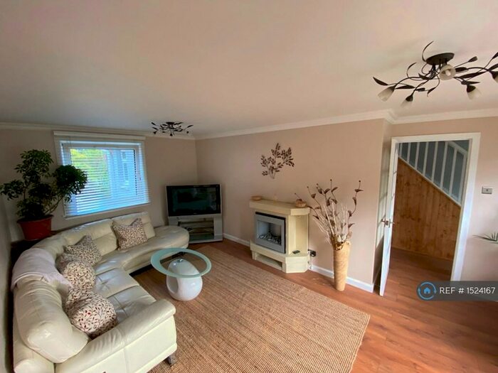 3 Bedroom Terraced House To Rent In Main Street, Stirling, FK7