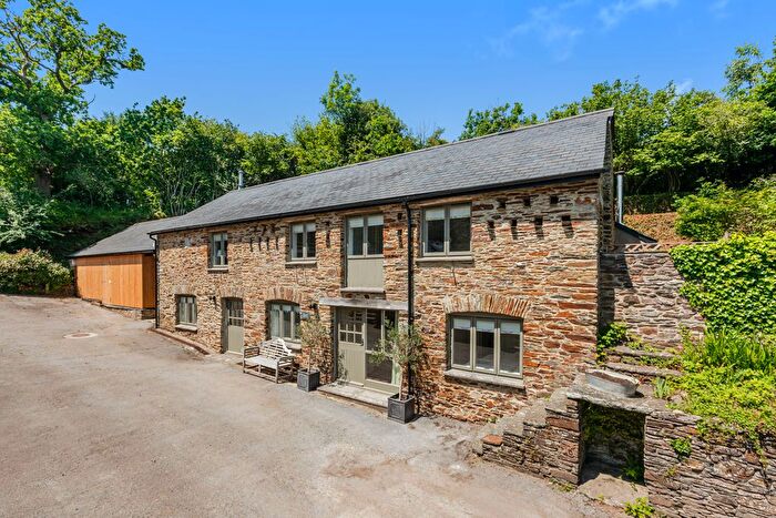 4 Bedroom Barn Conversion To Rent In Loddiswell, Kingsbridge, TQ7
