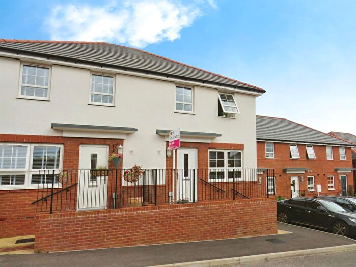 3 Bedroom Semi-Detached House For Sale In Honeycomb Vale, Chard, TA20