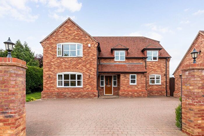 4 Bedroom Detached House For Sale In High Street, Wrestlingworth, Sandy, SG19
