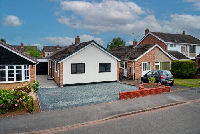 3 Bedroom Bungalow For Sale In Audley Drive, Kidderminster, Worcestershire, DY11