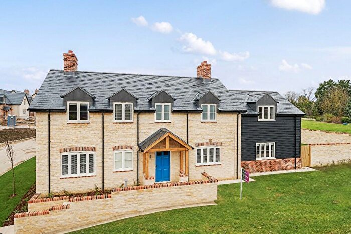 4 Bedroom Detached House For Sale In Spring House, Spring Lane, MK43