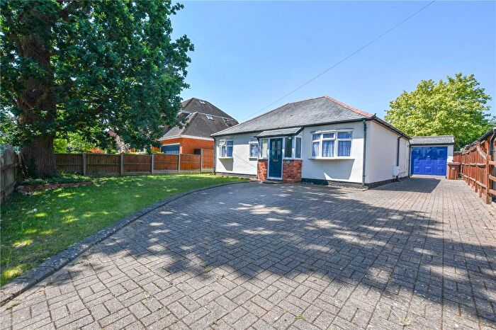 3 Bedroom Bungalow For Sale In Watmore Lane, Winnersh, Wokingham, Berkshire, RG41
