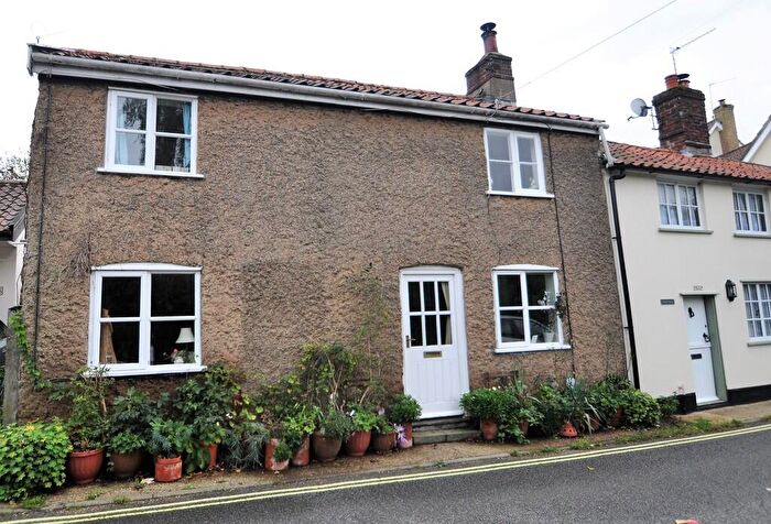2 Bedroom Cottage For Sale In Chediston Street, Halesworth, IP19
