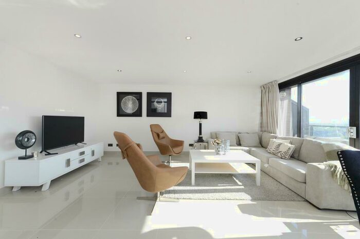 2 Bedroom Apartment To Rent In Finchley Road, London, NW3