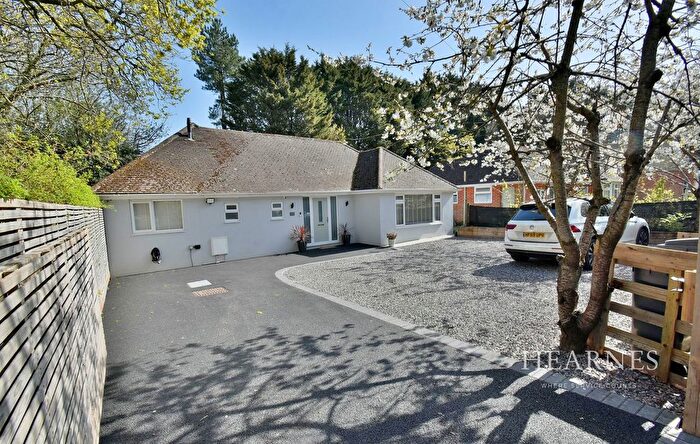 3 Bedroom Detached Bungalow For Sale In Wimborne Road, Bournemouth, BH10