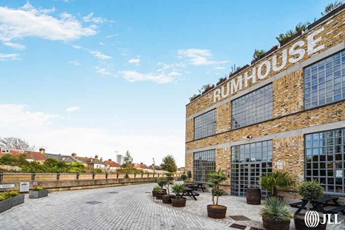 1 Bedroom Flat To Rent In Cloud Street, London, E15