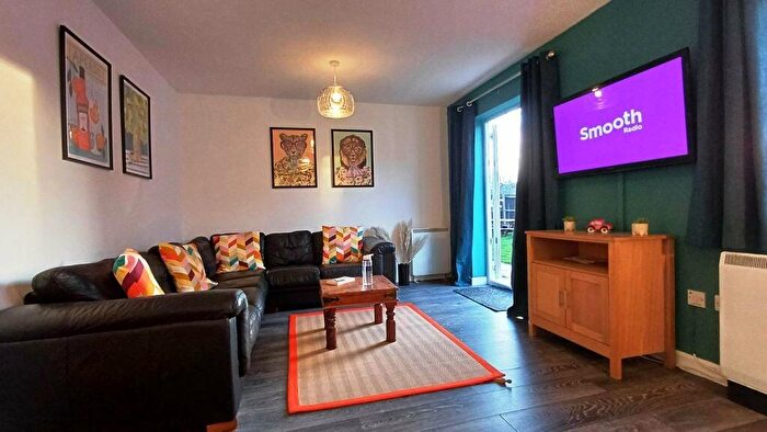 6 Bedroom Semi-Detached House To Rent In Montpelier Road, Dunkirk, Nottingham, NG7