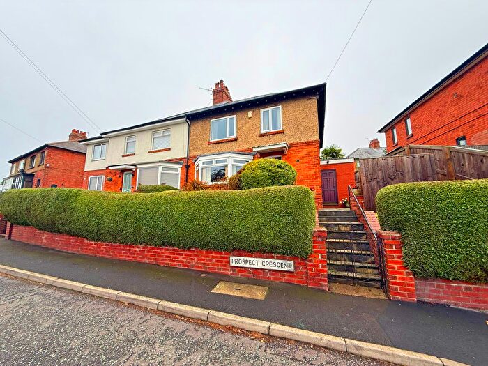 3 Bedroom Semi-detached House For Sale In Prospect Crescent, Scarborough, YO12
