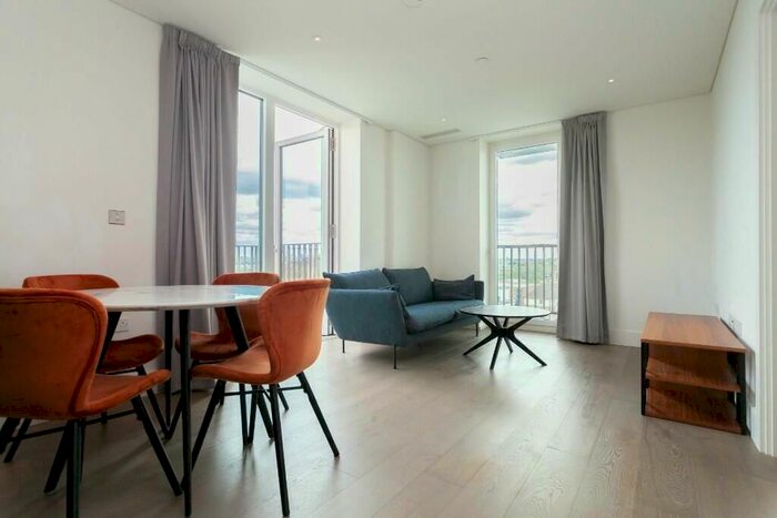 1 Bedroom Flat To Rent In Gartons Way, London, SW11