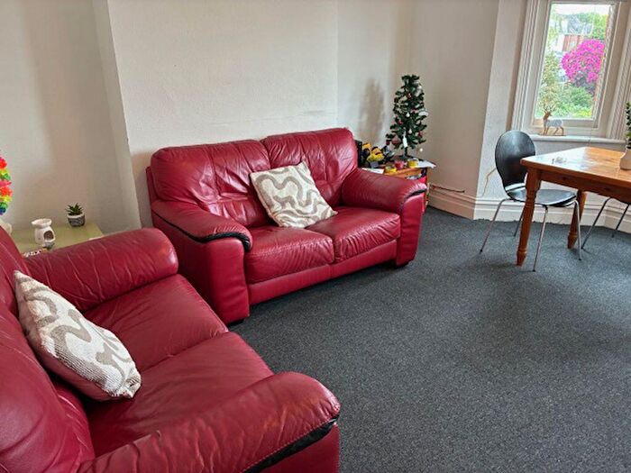 5 Bedroom Property To Rent In Springbourne, Bournemouth, BH8