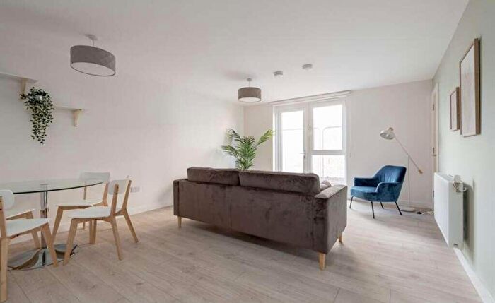 2 Bedroom Apartment To Rent In South Carron Wynd, Edinburgh, EH6
