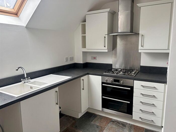2 Bedroom Detached House To Rent In Dukes Way, Axminster, EX13
