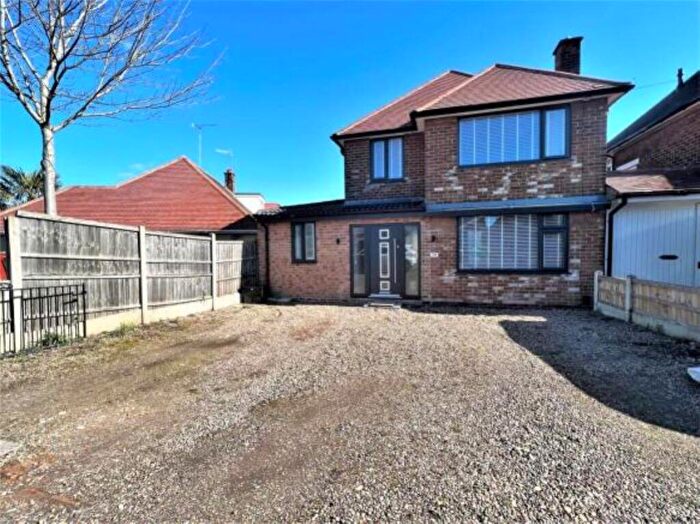 3 Bedroom Detached House For Sale In Greenwich Avenue, Nottingham, NG6