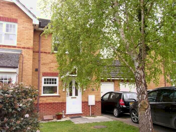 2 Bedroom Semi-Detached House To Rent In Lansdowne Gardens, Spencers Wood, RG7