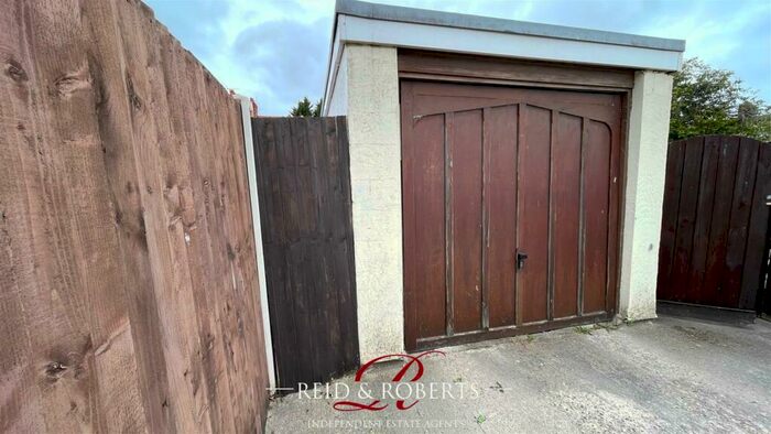 3 Bedroom Terraced House For Sale In Park Avenue, Flint, CH6