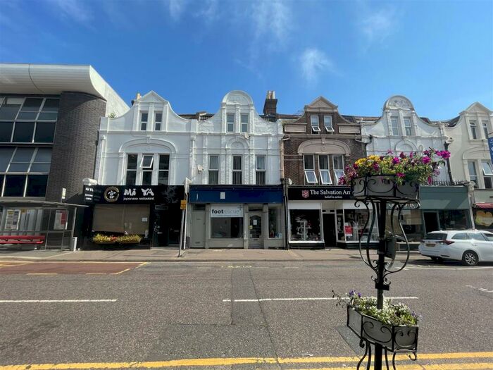 1 Bedroom Flat To Rent In Poole Road, Bournemouth, BH4