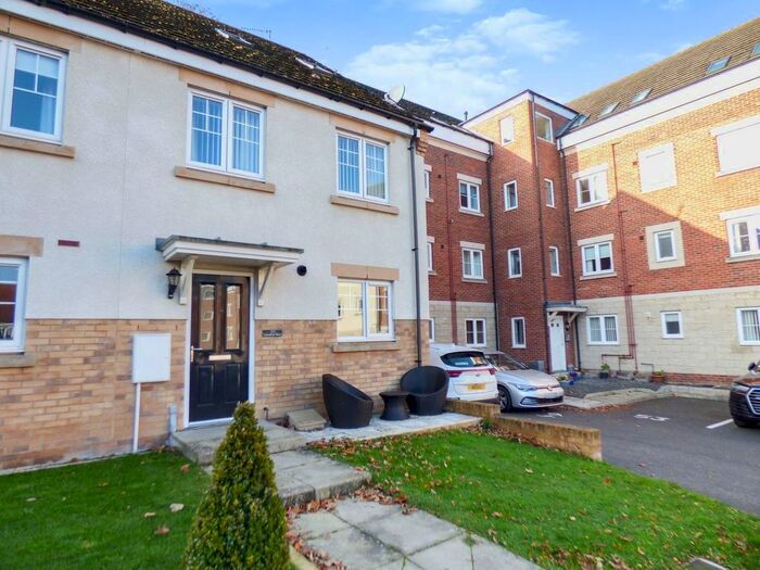 4 Bedroom Town House To Rent In Loansdean Wood, Morpeth, NE61