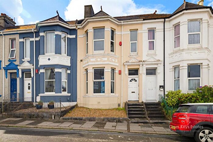 1 Bedroom Apartment For Sale In Glendower Road, Peverell, PL3