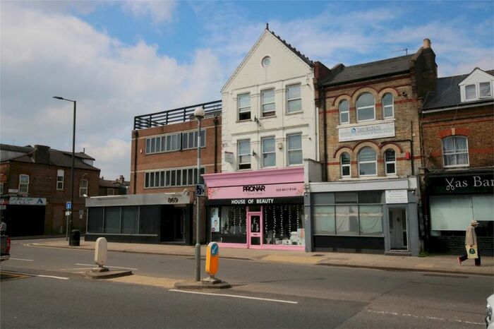 1 Bedroom Flat To Rent In High Road, North Finchley, N12