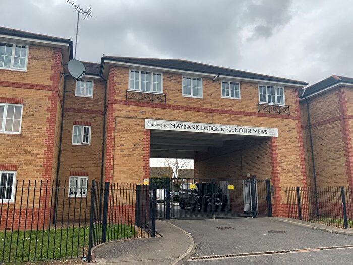 2 Bedroom Flat To Rent In Maybank Lodge, Hornchurch, RM12