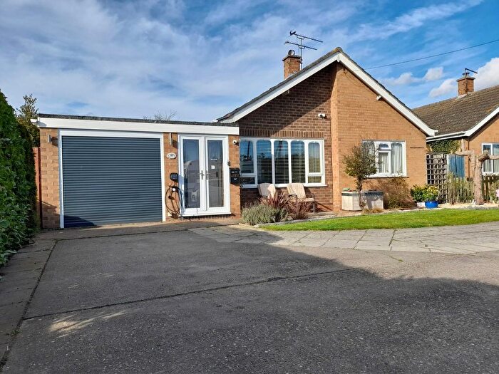 3 Bedroom Detached Bungalow For Sale In Lincoln Road, Fenton, Lincoln, LN1