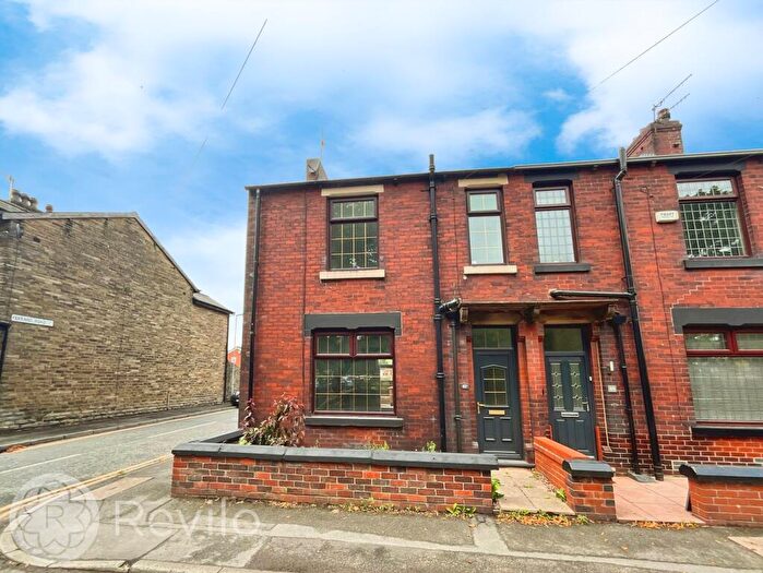 2 Bedroom End Of Terrace House For Sale In Todmorden Road, Littleborough, OL15